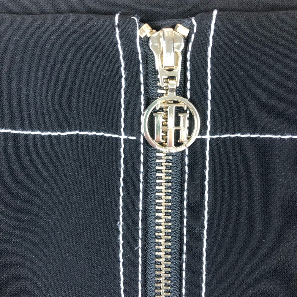 Tommy Hilfiger Black Mini Skirt - Picture 7 of 9